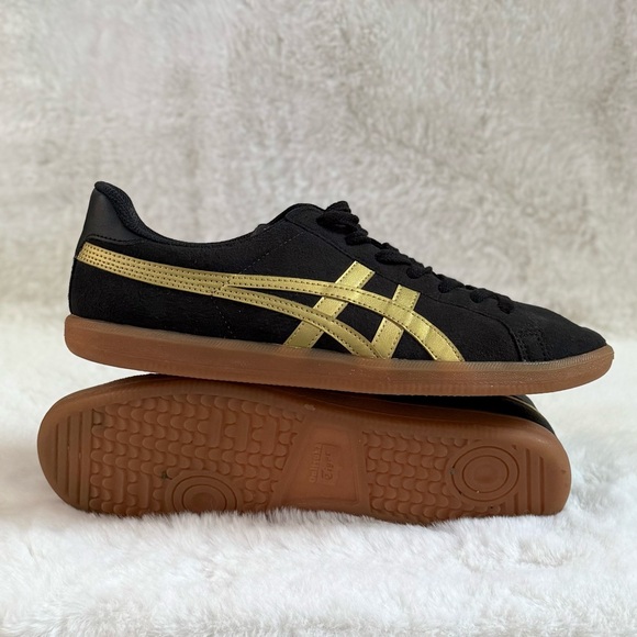 Onitsuka Tiger by Asics Other - ONITSUKA TIGER Men’s 9 / Women 10.5 Unisex DD Trainer Sneakers Black Gold Gum